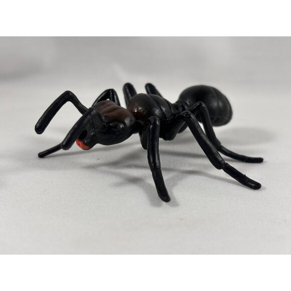 Black Plastic Ant Insect Toy Figurine Diorama 2.75" Long - Picture 1 of 4